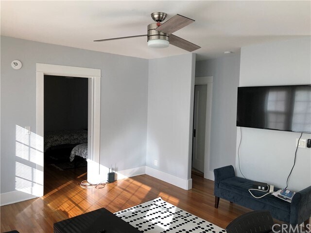 Building Photo - 300 Termino Ave