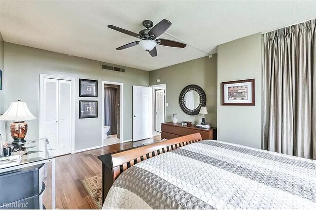 Foto del edificio - 15 Greenway Plaza