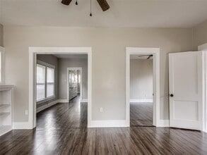 Building Photo - 8318 Lawler St