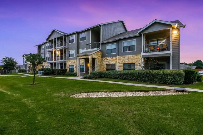 Foto del edificio - Republic Deer Creek