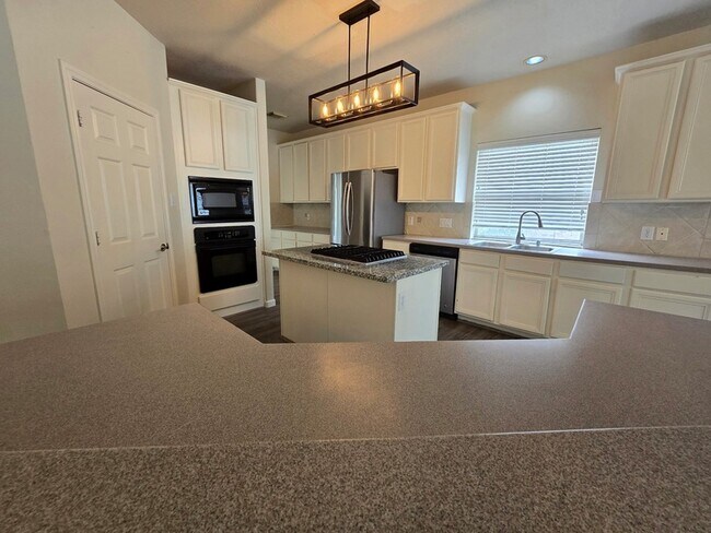 Foto del edificio - 23006 Ammick Ct