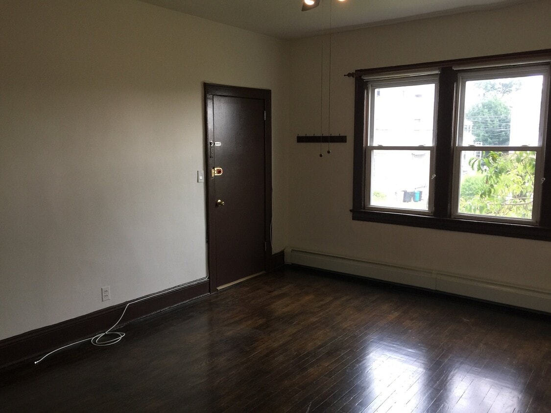 Photo - 86 Edgewood Ave (Yonkers, NY)