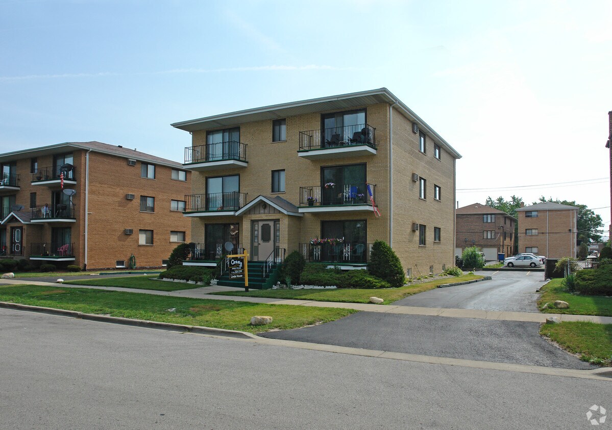 Foto principal - 10625 S Major Ave