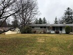 Primary Photo - 6 Queen Anne Ln