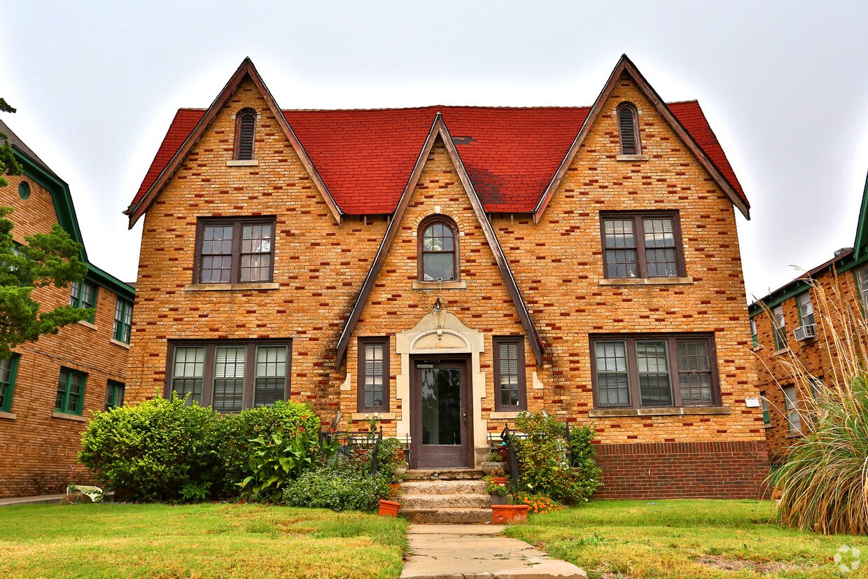 Primary Photo - 3404 N Robinson