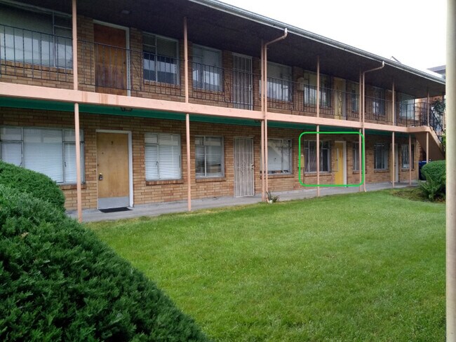 Foto del edificio - 1747 S Hanford St