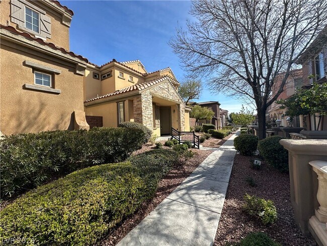 Foto del edificio - 2442 Granada Bluff Ct