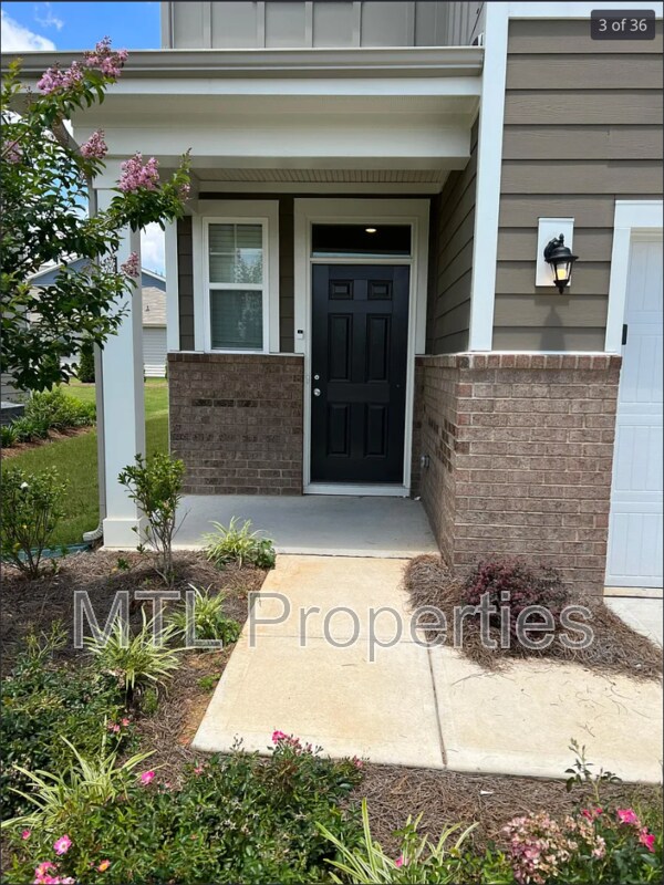 Foto del edificio - 2011 Weddington Pointe Dr