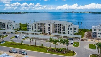 Building Photo - 910 Tidewater Shores Loop