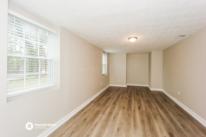 Building Photo - 6797 Gillis Ct