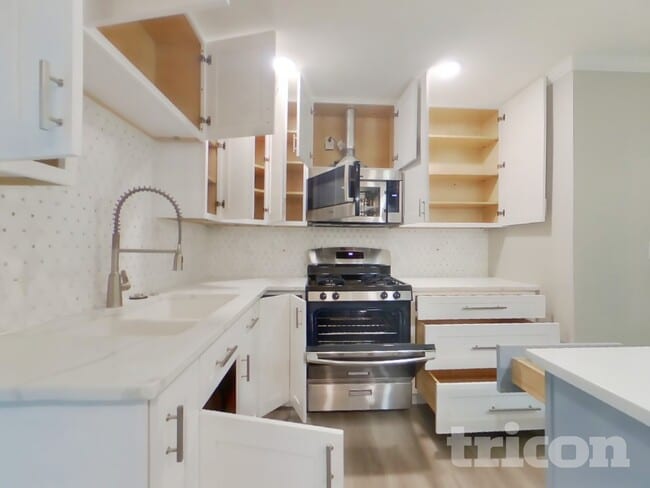 Building Photo - 16130 Haven Ave