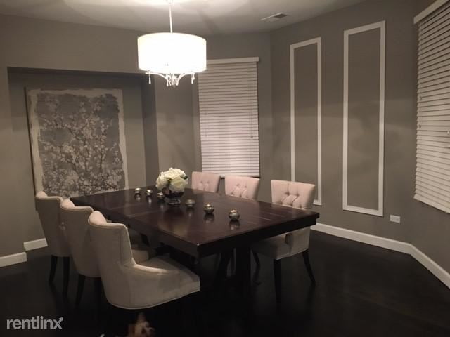 Foto principal - 1633 N Avers Ave