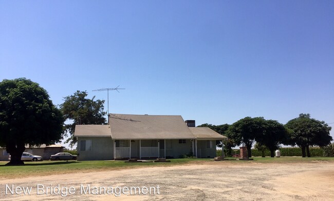 Foto del edificio - 2 br, 1 bath House - 20870 Bloss Avenue