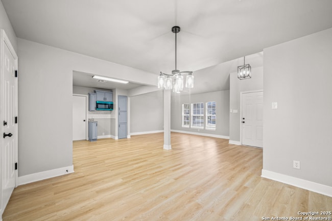 Photo - 8427 Glen Ct House