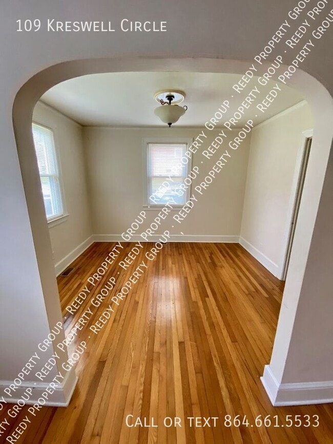Foto del edificio - 109 Kreswell Cir
