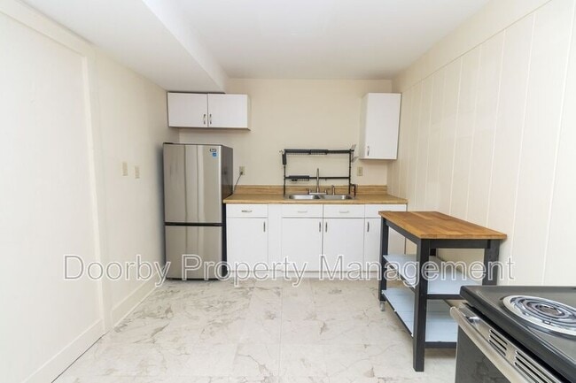 Building Photo - 715 Mississippi Ave