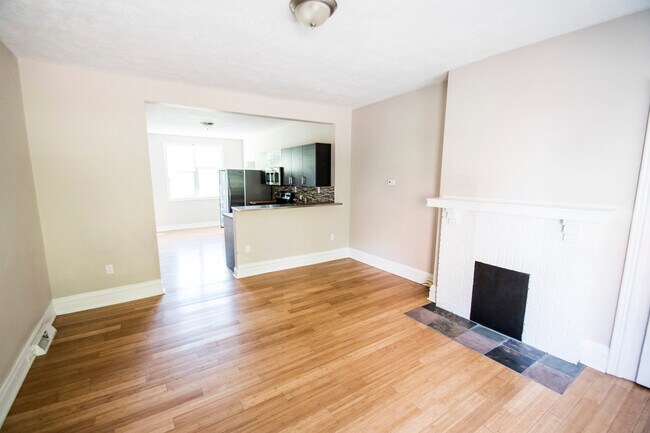 Foto del edificio - 2619 Josephine St