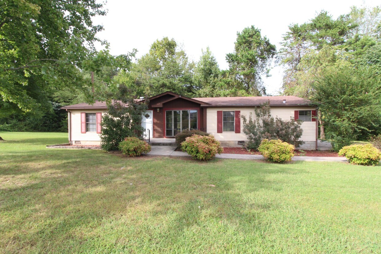 2221 Lovell Rd Knoxville Tn 37932 House For Rent In Knoxville Tn Apartments Com