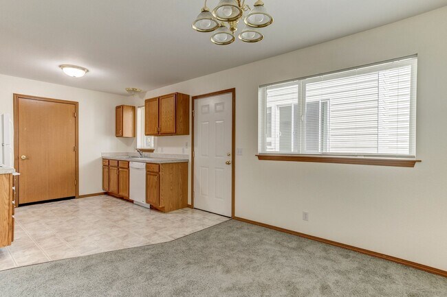 Foto del edificio - 1445 NW Elwha St
