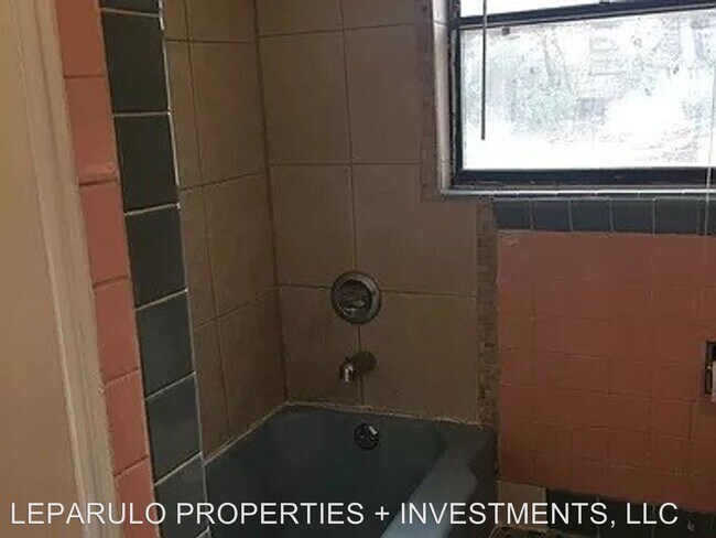 Foto del edificio - 740 St Augustine St