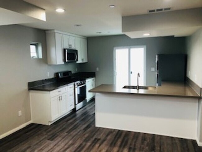 Foto del edificio - 6823 Amherst St