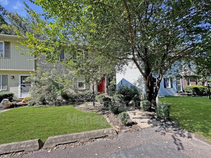 Primary Photo - 1741 First St