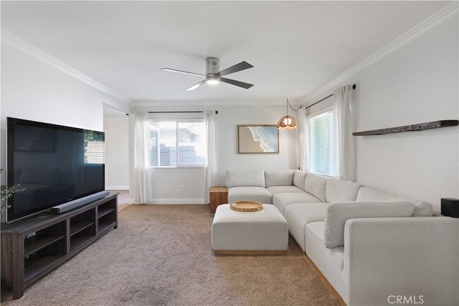 Building Photo - 1619 Carmel Cir W