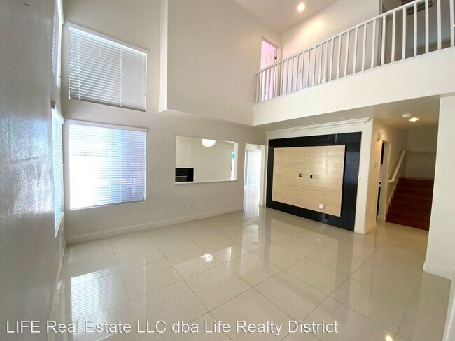 Foto del edificio - 4 br, 2.5 bath House - 4512 New Dupell Way.