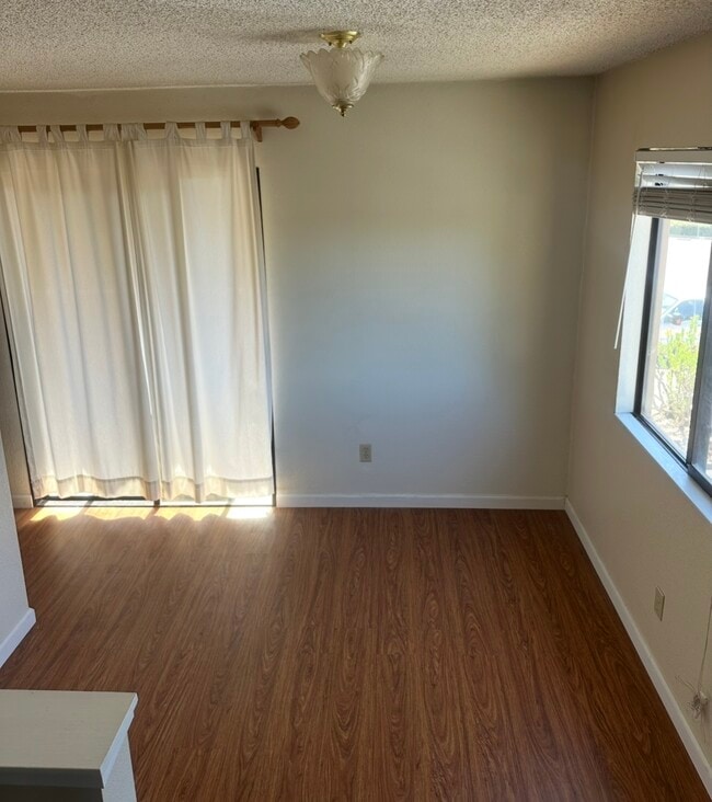 Dining room - 173 Park Place Dr