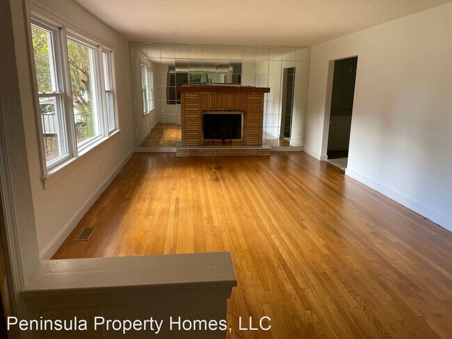 Foto del edificio - 4 br, 2.5 bath House - 90 Glade Road