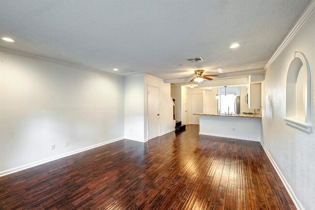 Building Photo - 1715 Moritz Dr