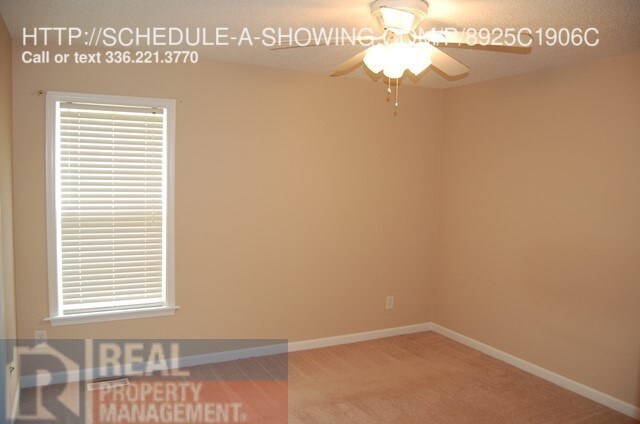 Building Photo - 3910 Holts Chapel Rd