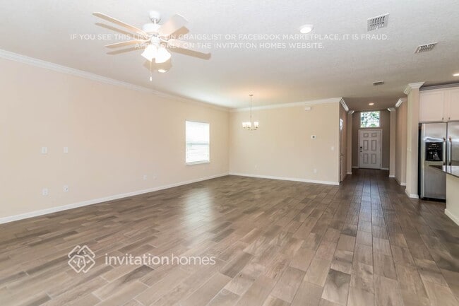 Foto del edificio - 7237 Blairton Wy