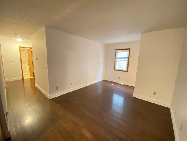 Foto del edificio - 76 Chittenden Ave
