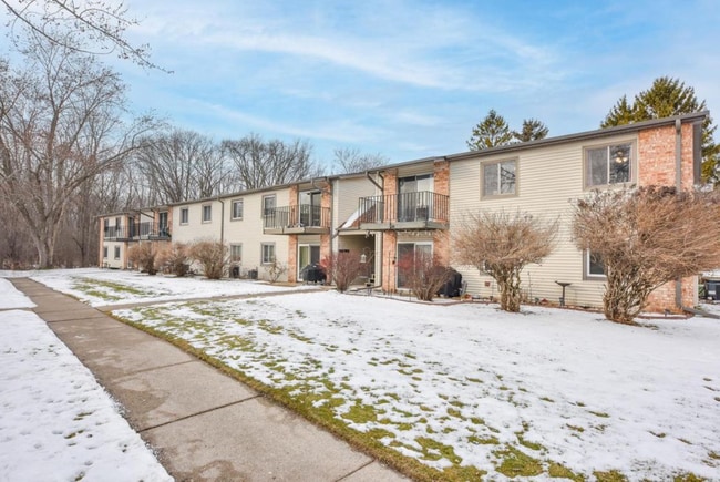 Building Photo - N115W17113 Armada Dr