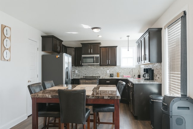 Building Photo - 511 Ayden Ln