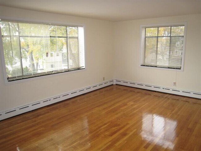 Building Photo - 286 Massachusetts Ave