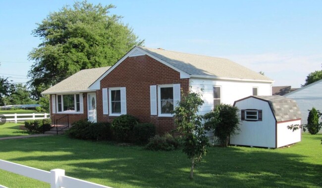 Foto del edificio - 41665 Tudor Hall Rd