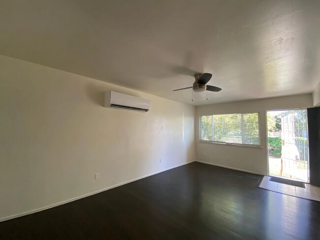 Building Photo - 775 Leonard St