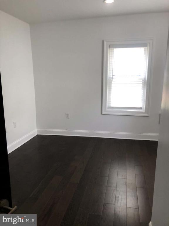 Foto del edificio - 5715 Clay St NE