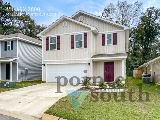 Building Photo - Large Home in NW Pensacola!