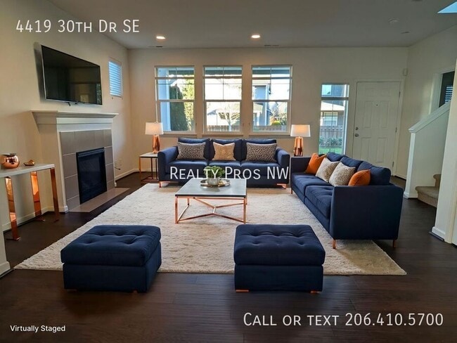 Foto del edificio - 4419 30th Dr SE