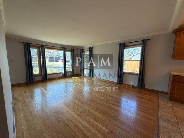 Foto del edificio - 9229 27th Ave