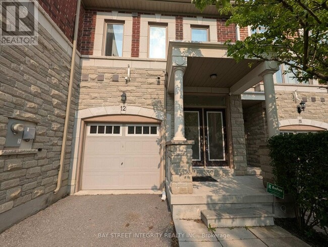Building Photo - 8469-8469 Islington Ave