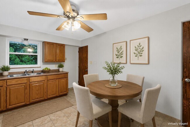 Foto del edificio - 119 Sunnyside Ln