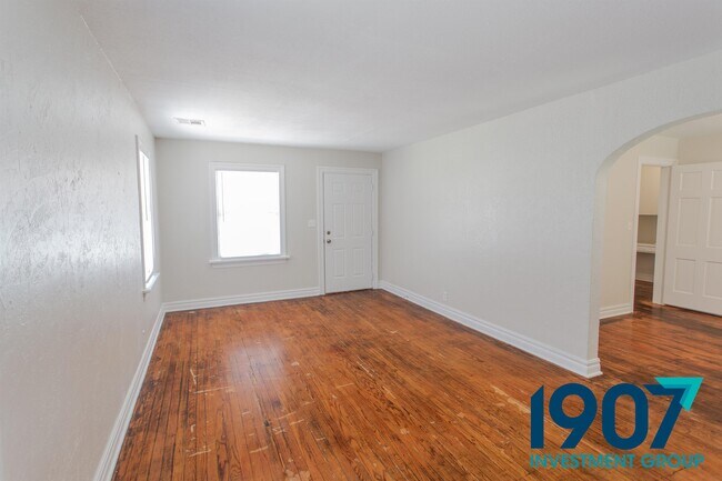 Foto del edificio - 2321 NE 25th St