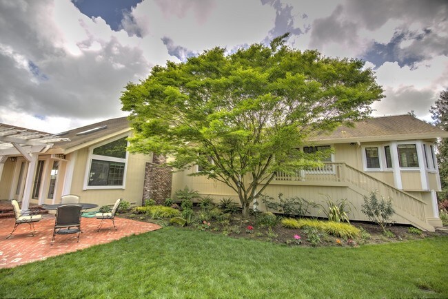 Foto del edificio - Residential Income Property