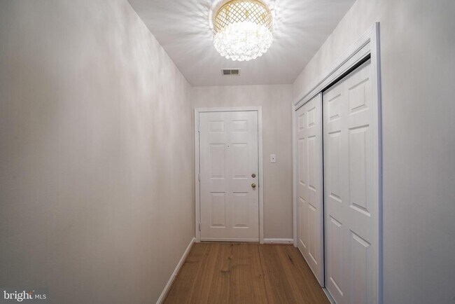 Foto del edificio - 109 Timberbrook Ln