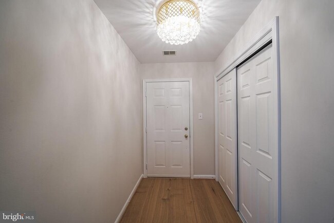 Building Photo - 109 Timberbrook Ln