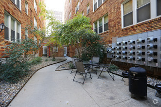 Ellison Apartments photo'